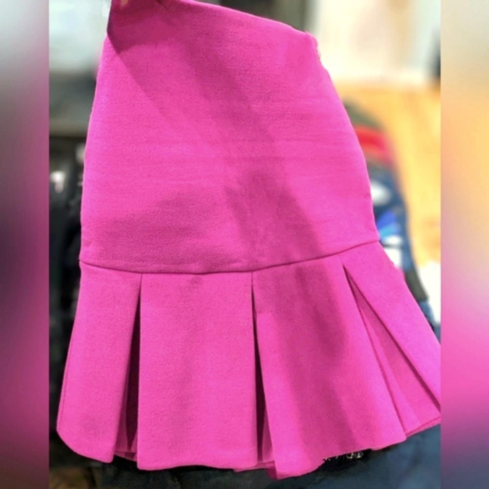 SHIPS FREE!! ASOS Fuschia Pleated Flare Peplum Skirt - Size 2